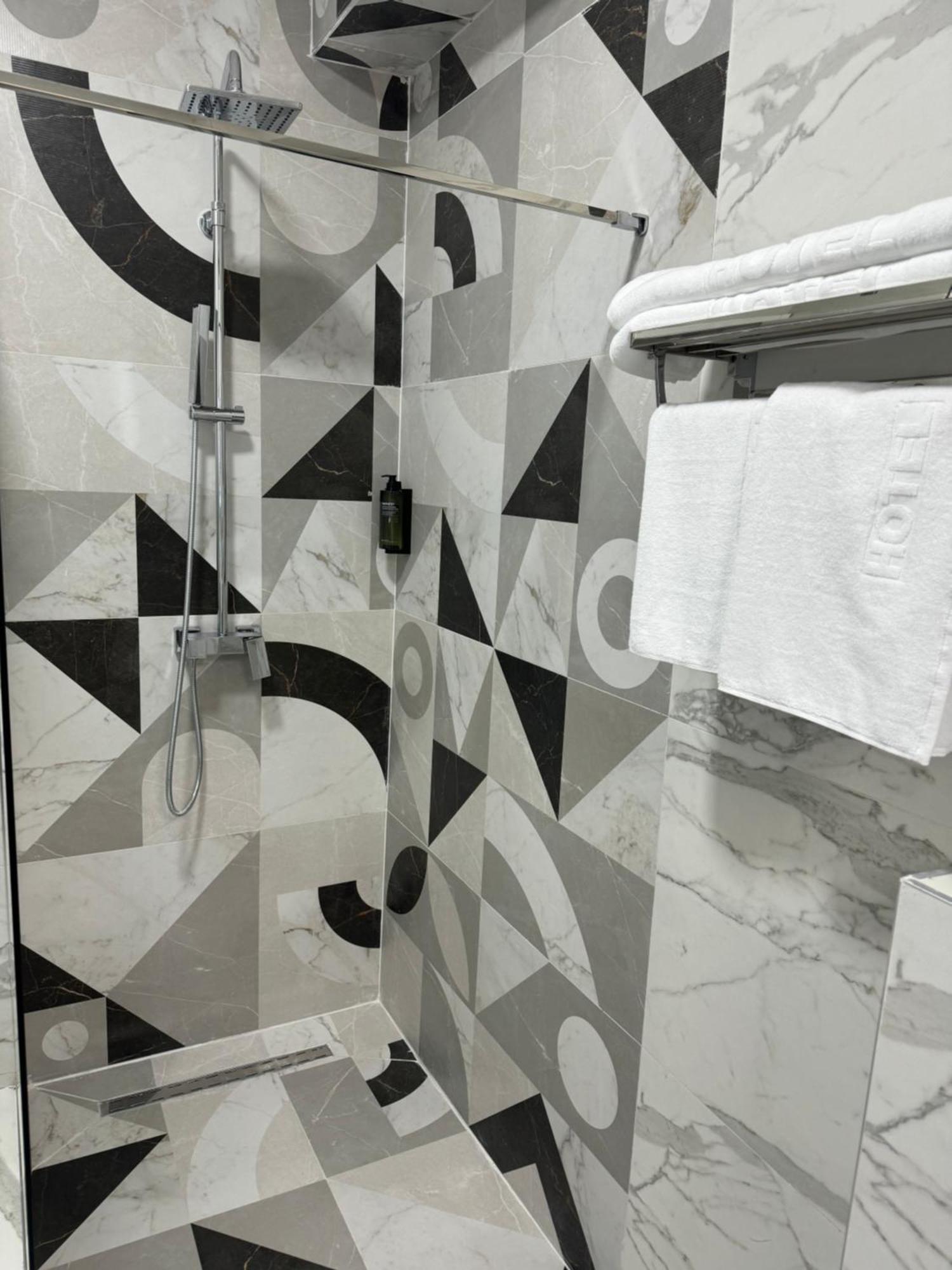 Hotel Le Manoir Gostivar Dış mekan fotoğraf
